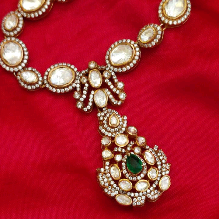 Moissanite Green Necklace 